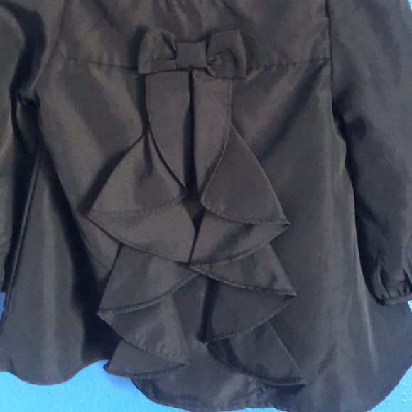Ralph Lauren Infant Blouse. Black with Front Bow/Ruffle Design. Size 12 Months. - Picture 7 of 13